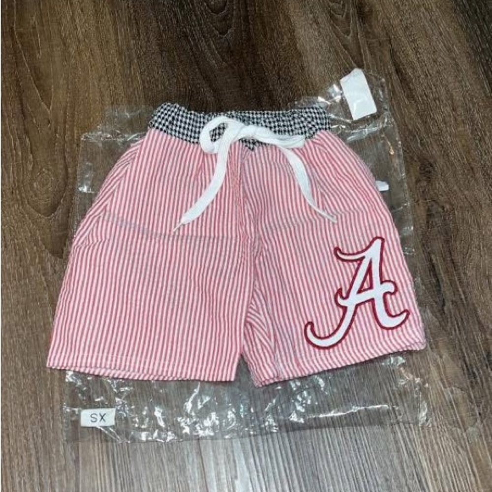 NEW Little boys Alabama shorts